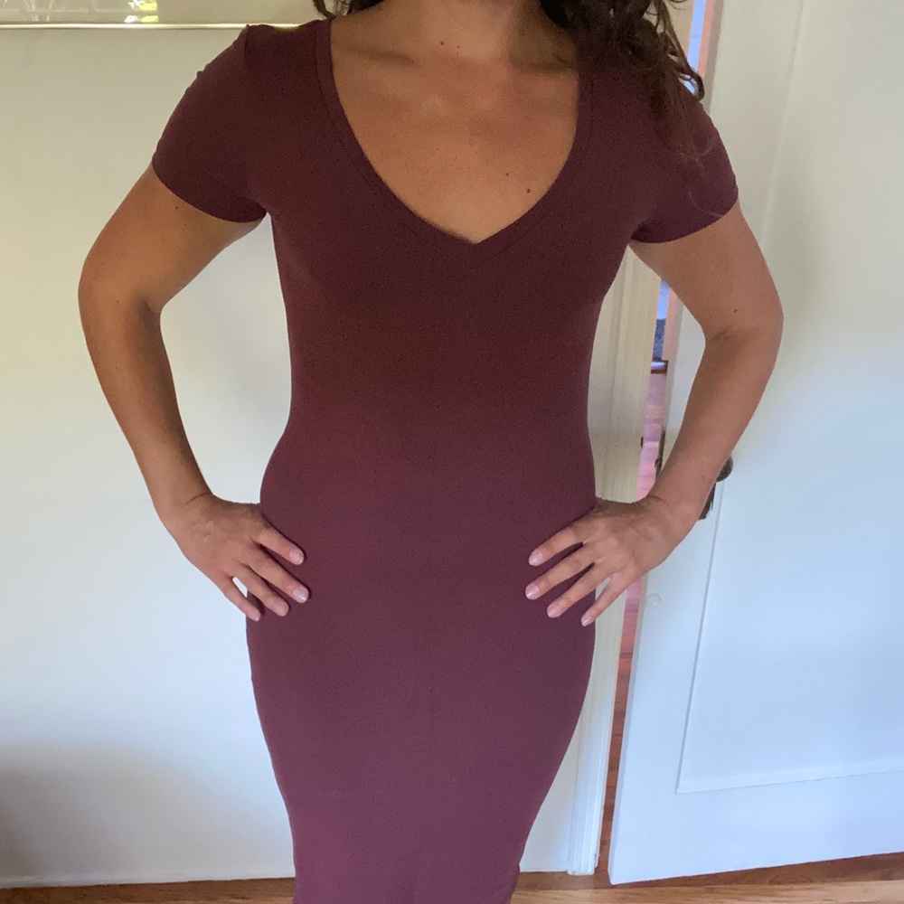Leith body-con midi burgundy dress (Size M)
